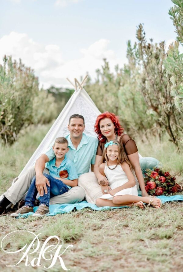 Family outdoor photoshoot white teepee tent